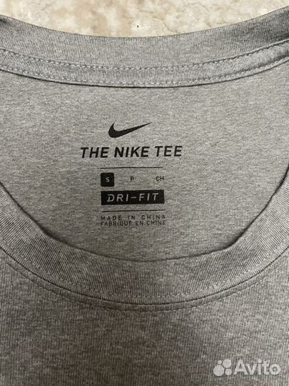 Футболка nike tee dri fit