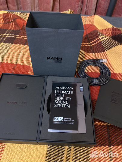 Плеер Astell & Kern kann Cube