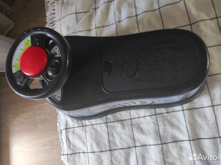 Машинка-каталка