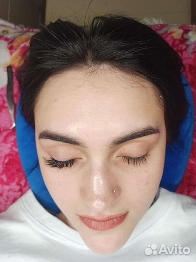 Наращивание ресниц на дому