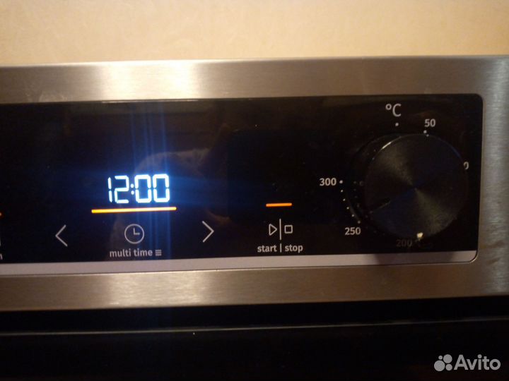 Духовой шкаф