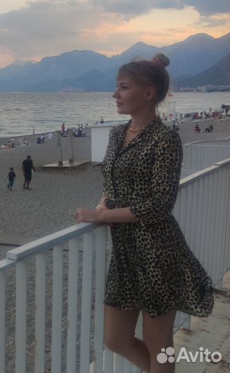 Платье леопард mango