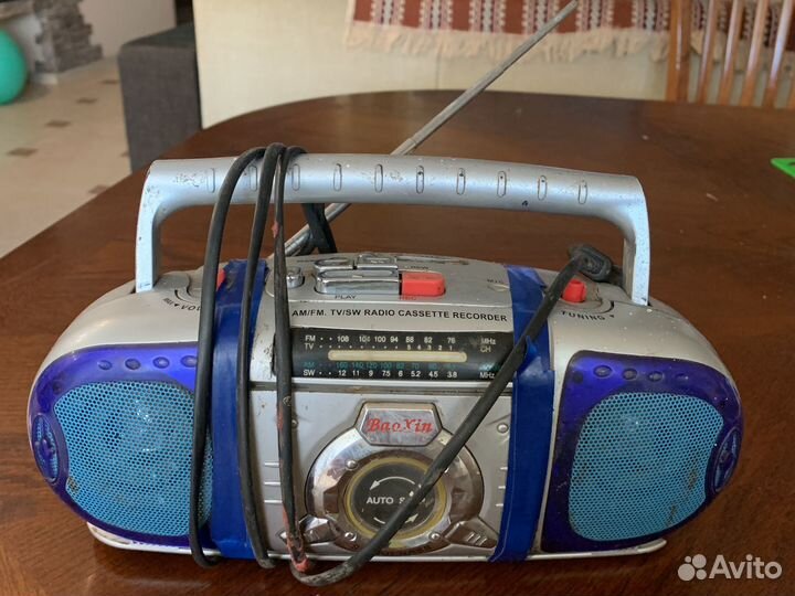 Б/у магнитола BaoXin, на з/части