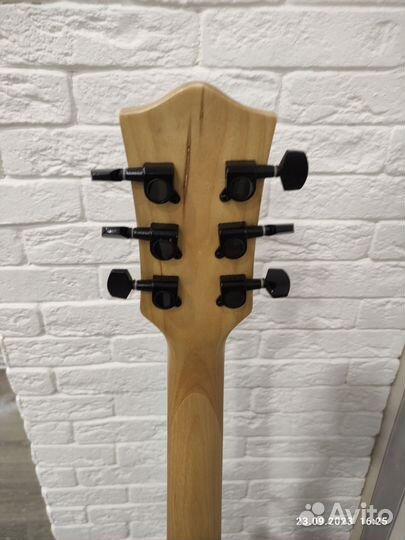 Электрогитара Fabio - реплика лес пол