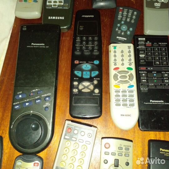 Пульт для телевизора Sony RM-Ed062