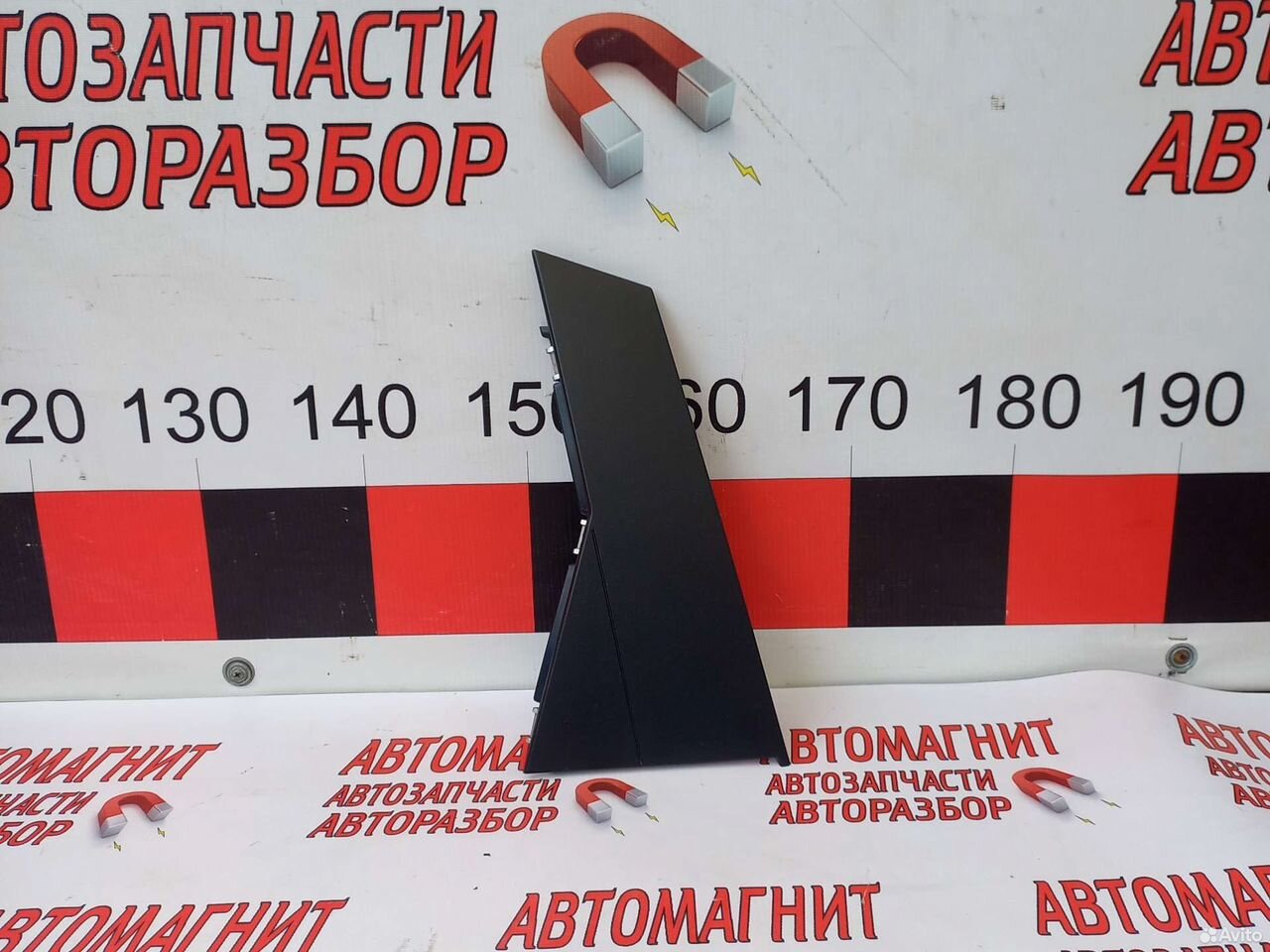 Накладка двери задней левой Рено Аркана