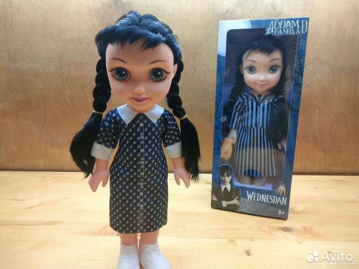 Кукла музыкальная Венсдей из сериала Уэнсдей Адамс