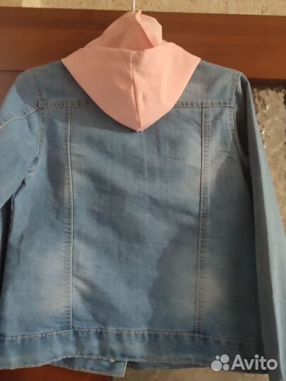 Джинсовая куртка для девочки 146 новая