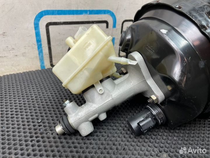 Вакуумный усилитель Mercedes-Benz C-Class W203