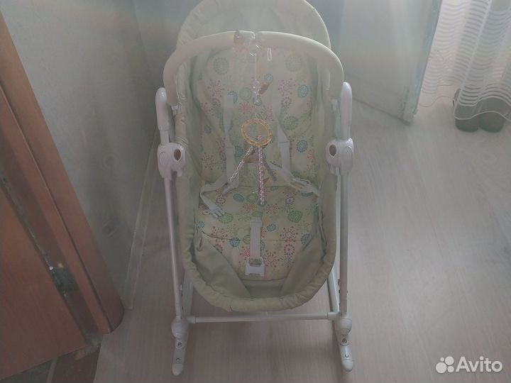 Шезлонг детский