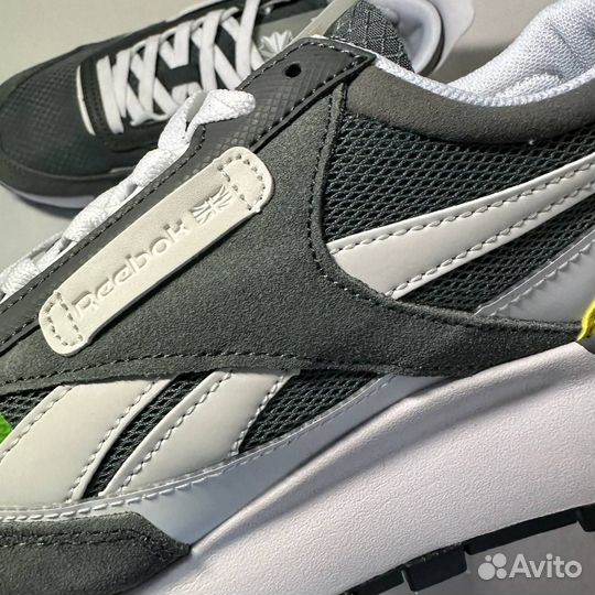 Кроссовки Reebok Classic Lifestyle LUX новые