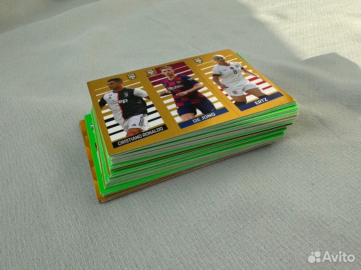 Panini Fifa 365 2020 наклейки