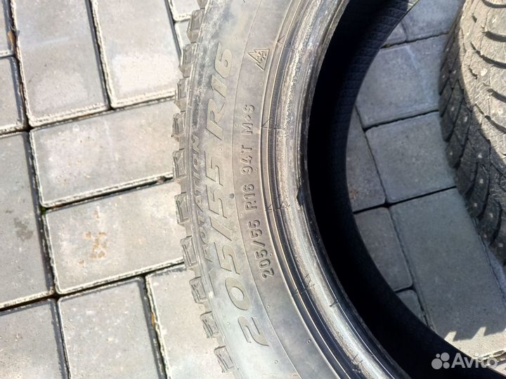 Pirelli Formula Ice 205/55 R16