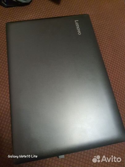 Lenovo ideapad 320 17ikb