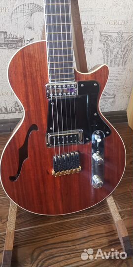Мастеровая Электрогитара-полуакустика