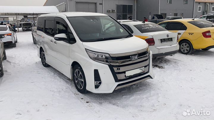 Трансфер в Шерегеш. Toyota Noah 2020гв
