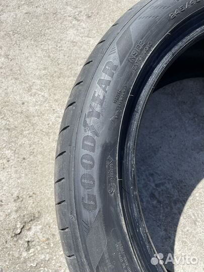 Goodyear Club 245/45 R18 90E
