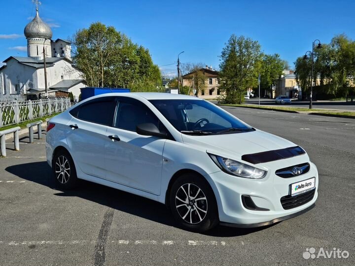 Hyundai Solaris 1.4 МТ, 2012, 183 000 км