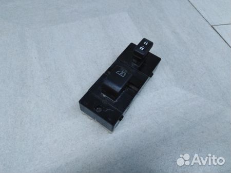 Блок управления стеклоподъемниками