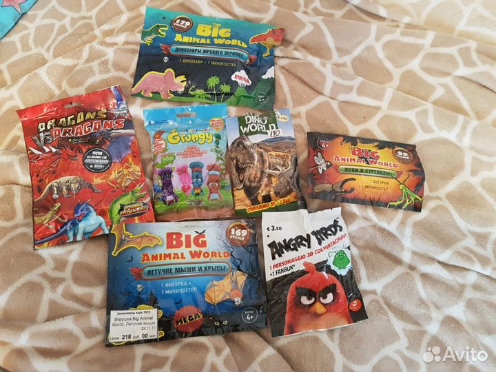 Игрушки сюрпризы в пакетиках (типо деагостини)