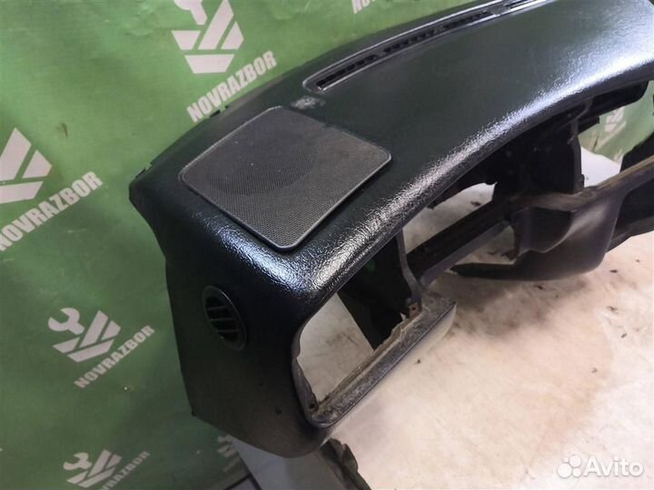 Торпедо Фольксваген Гольф 3 Венто