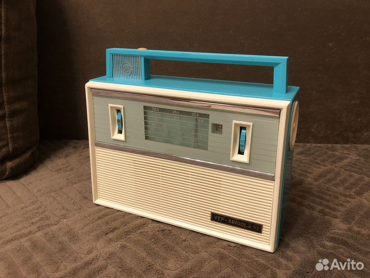 VEF spidola 10 бирюзовый радиоприёмник