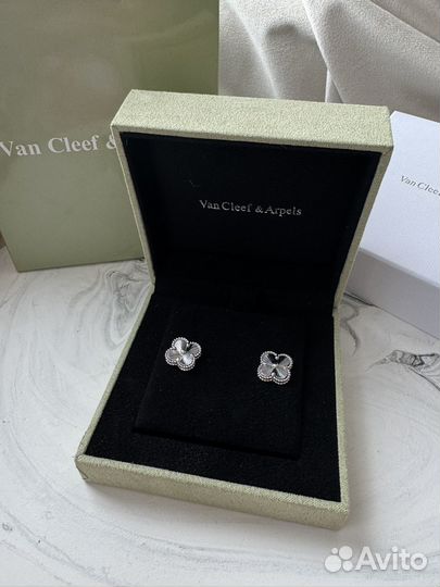 Серьги Van cleef