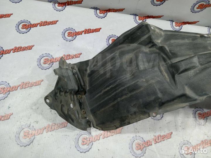 Подкрылок передний левый Toyota Prius Alpha ZVW41