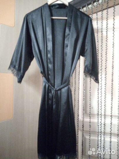 Халат женский атласный