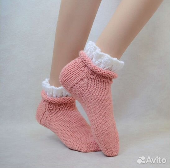 Носочки женские вязаные, ручная работа