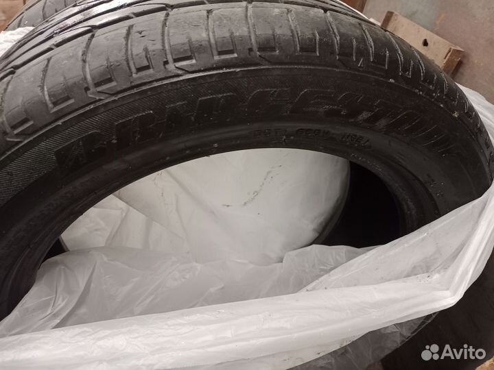 Bridgestone 613V 235/50 R18