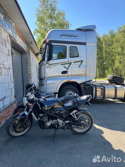 Suzuki bandit 400v