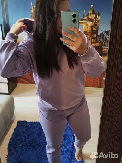 Костюм женский новый 42-44