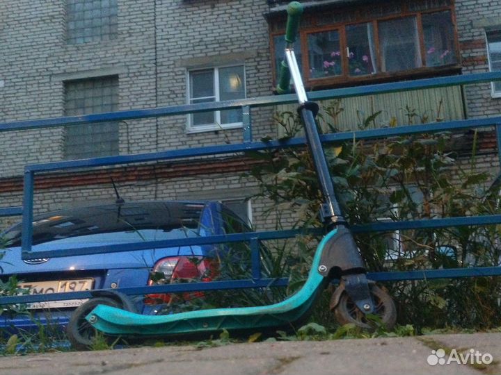 Самокат детский двухколесный бу