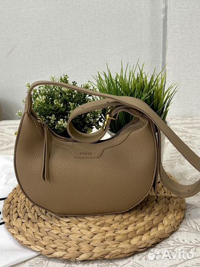 Сумка багет через плечо из экокожи новая