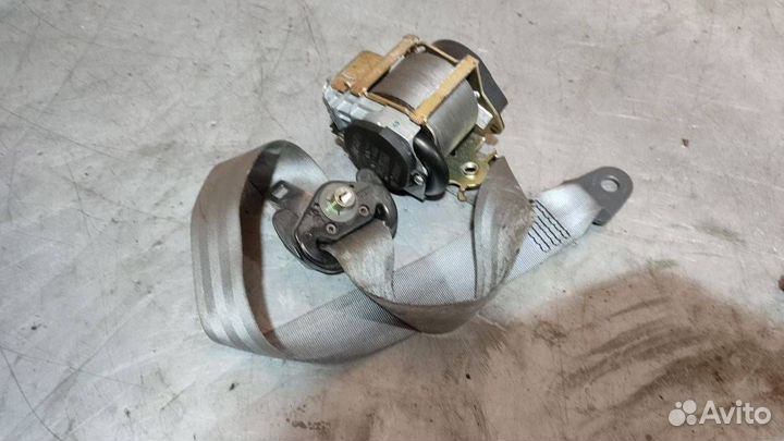 Ремень безопасности передний правый Citroen C5