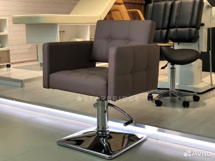 Кресло парикмахерское