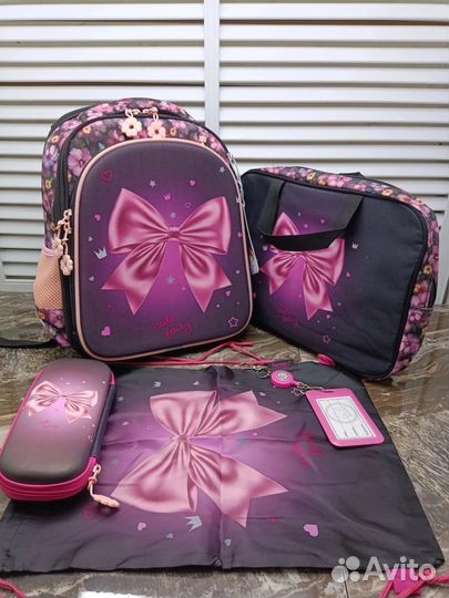 Школьный рюкзак