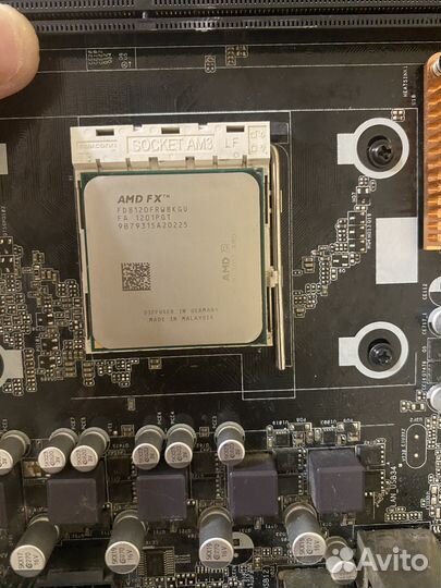 Материнская плата с процессором