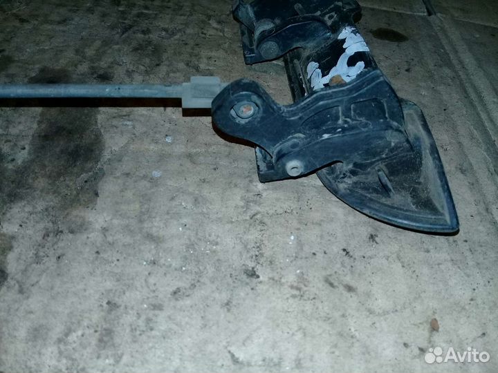 Ручка наружняя передняя левая Nissan AD Y10 1997г