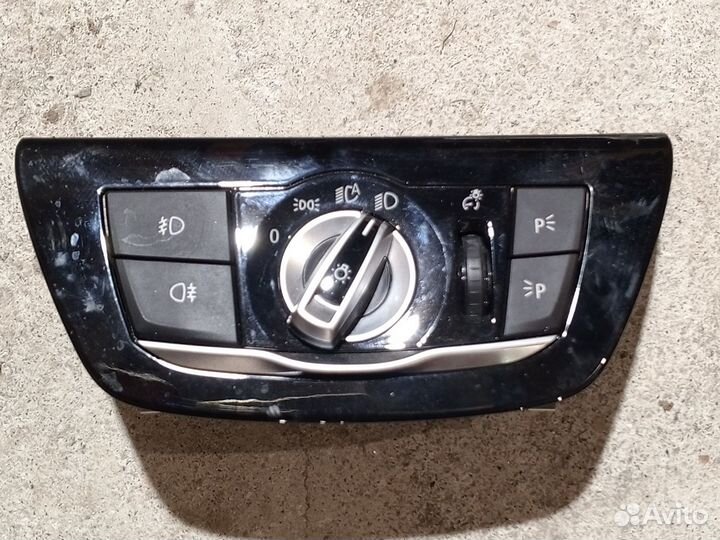 Переключатель света фар на бмв 5 G30/31 2019r