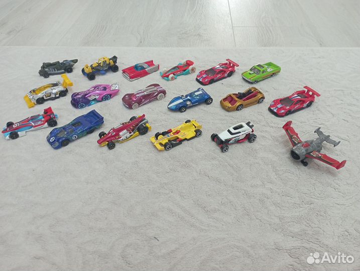 Машины Hot Wheels