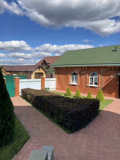 Дом 213 м² на участке 14 сот.