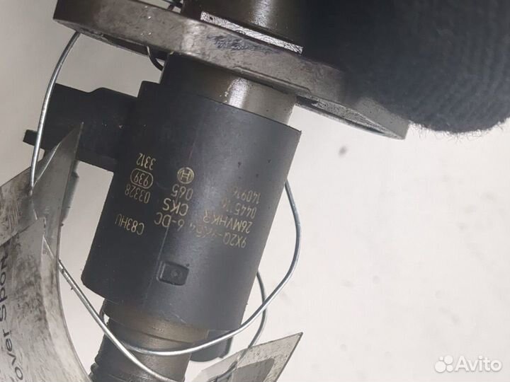 Форсунка топливная Land Rover Range Rover Sport 20