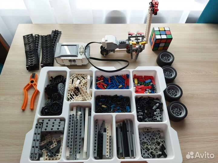 Конструктор kazi EV6