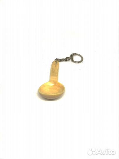 Деревянный брелок для ключей 