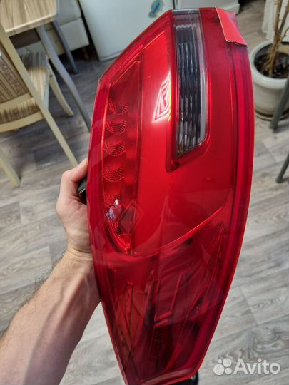 Фонарь задний наружний левый Geely Atlas7057003400