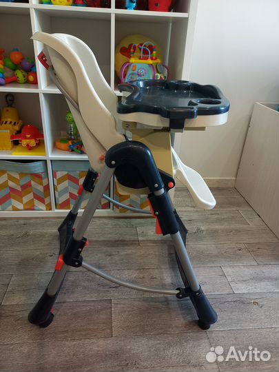 Стул для кормления