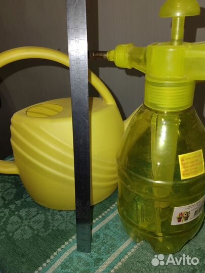 Опрыскиватель помповый, лейка