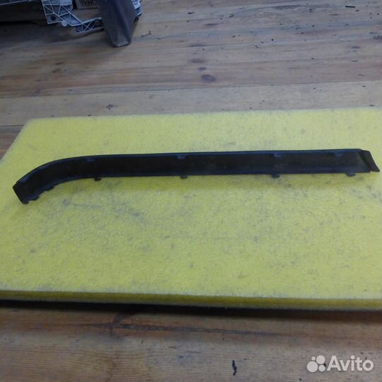 Молдинг заднего бампера правый BMW 5